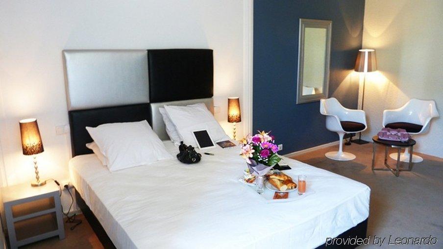 Yes Hotel Avignon Ngoại thất bức ảnh