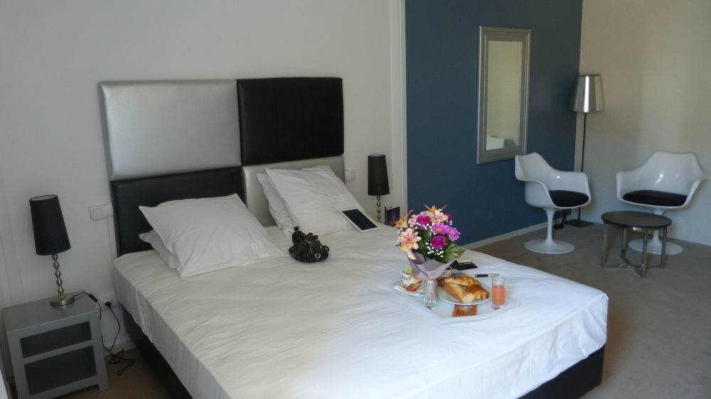 Yes Hotel Avignon Ngoại thất bức ảnh