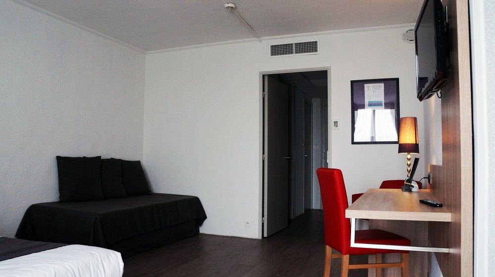 Yes Hotel Avignon Ngoại thất bức ảnh