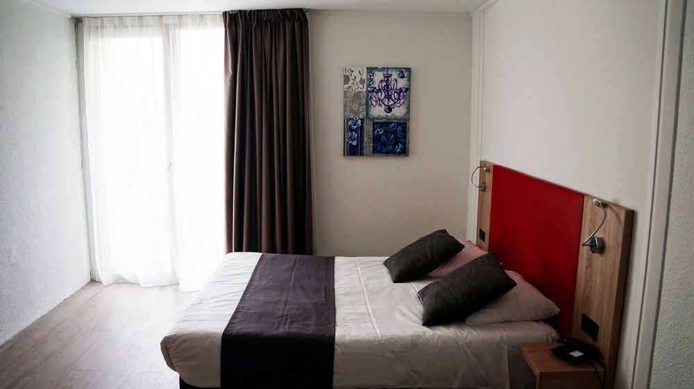 Yes Hotel Avignon Ngoại thất bức ảnh
