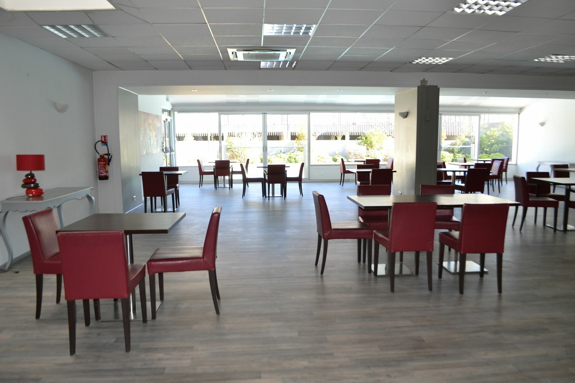 Yes Hotel Avignon Ngoại thất bức ảnh